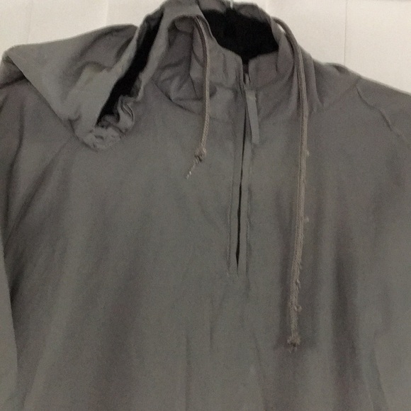 Zummies Zine Men’s reflective windbreaker Hoodie. Medium - Picture 2 of 10